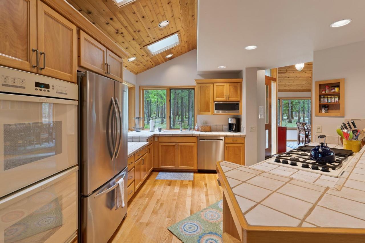 Glaze Meadow 376 Home Black Butte Ranch Экстерьер фото